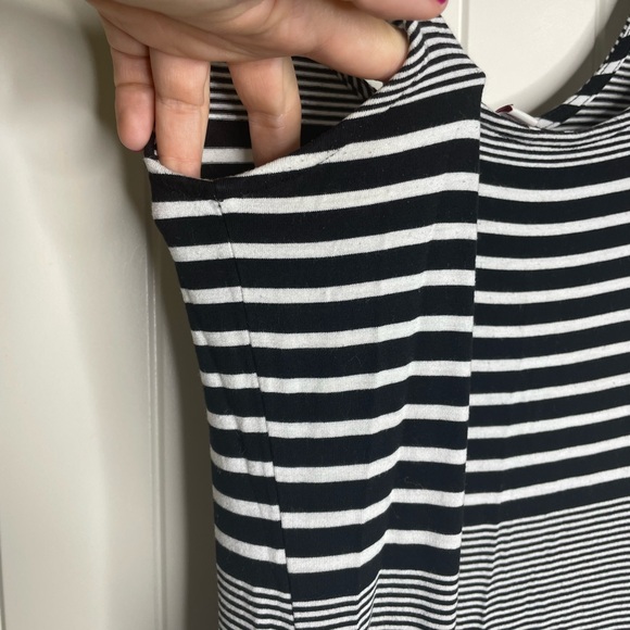 Long Dress - Picture 3 of 3